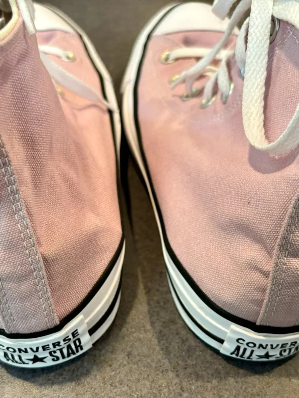 ~~Converse Chuck Taylor All Star Hi Pink Womens 8 Mens 6..VGUC!!!